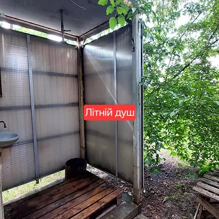 двухместный номер 1, с отдельной ванной коттеджный городок чапаевка, голосеевкий район