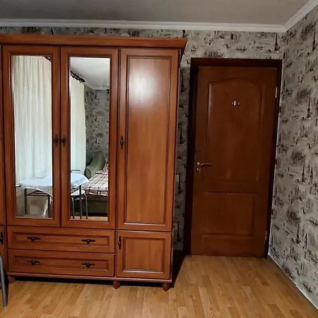коттеджный городок -литовская, голосеевский район, динамо, конча-заспа Affittacamere Kiev